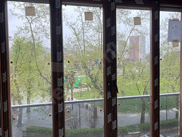 YOĞURTÇU PARKI MANZARALI SIFIR BİNADA BALKONLU 2+1 KİRALIK DAİRE - Görsel 4
