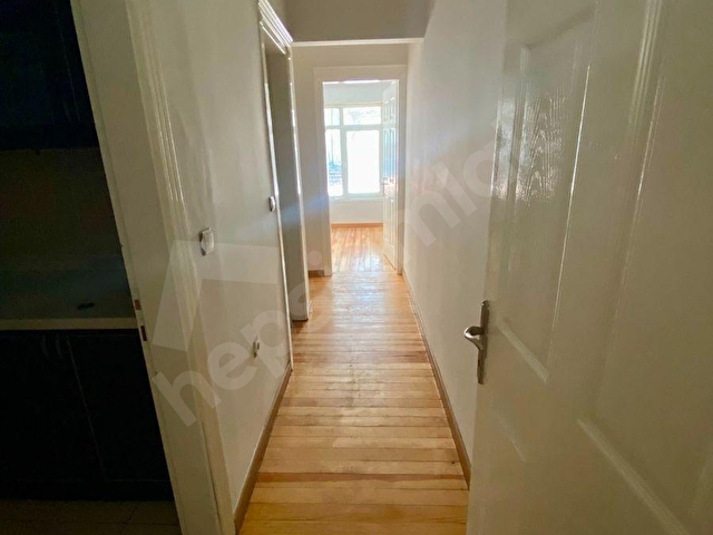 KADIKÖY BAHARİYE CADDESİNDE 2+1 KİRALIK DÜKKAN - Görsel 17