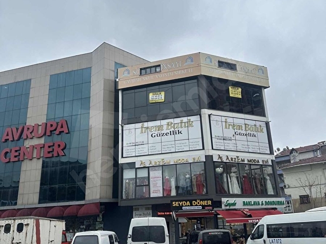 BAĞCILAR GÖZTEPE MEYDANDA KİRALIK KULLANIŞLI OFİS ÇATI KATI - Görsel 11