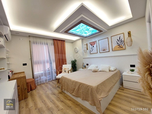 KUŞADASI KUŞTUR MEVKİİNDE DENİZE YAKIN ÖZEL HAVUZLU 4+1 TEK MÜSTAKİL SÜPER VİLLA - Görsel 17