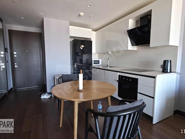 ŞİŞLİ BOMONTİ ROTANA 1+1 EŞYALI FERAH KİRALIK DAİRE - Görsel 23