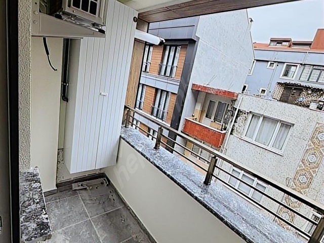 Yeşilovada E-5e 2 Dakika! Köşe Konum, Kapalı Otoparklı Sıfır 2 - Görsel 6
