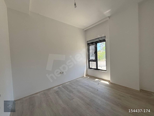 ÇIPLAKLIDA HAVUZLU 2+1 AMERİKAN MUTFAK SIFIR YÜKSEK GİRİŞ DAİRE - Görsel 8
