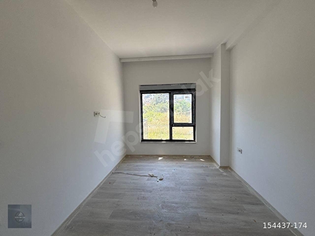 ÇIPLAKLIDA HAVUZLU 2+1 AMERİKAN MUTFAK SIFIR YÜKSEK GİRİŞ DAİRE - Görsel 12