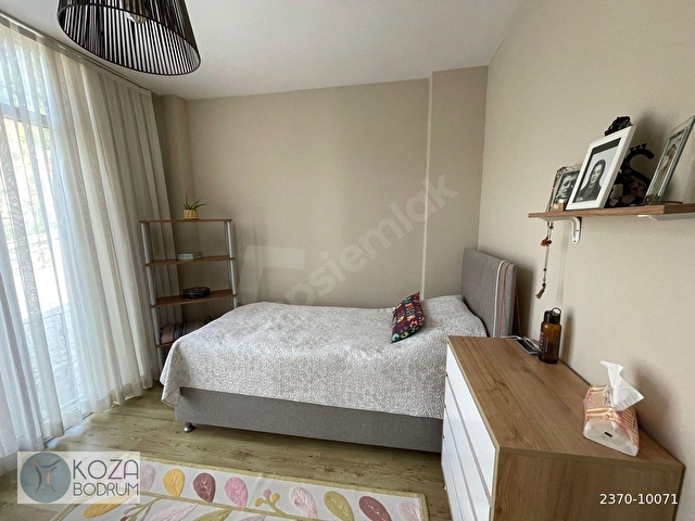 Bodrum Merkezde Havuzlu Sitede Deniz Manzaralı Kiralık 2+1 Daire - Görsel 26