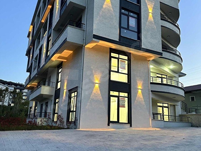 BAŞİSKELE FATİH DE GENİŞ BAHÇELİ DUBLEX - Görsel 28