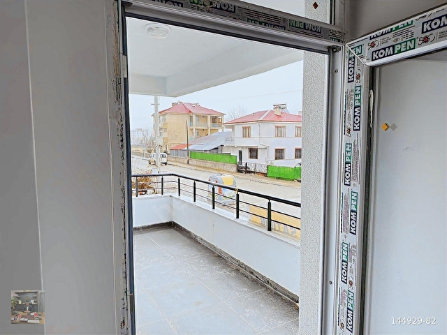LİNA EMLAKTAN ÇİFTLİK CADDESİNDE FIRSAT 3+1 DAİRE - Görsel 16
