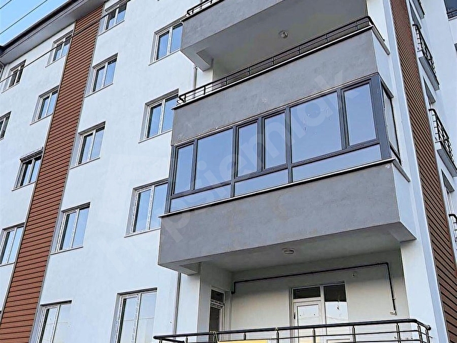 LİNA EMLAKTAN ÇİFTLİK CADDESİNDE FIRSAT 3+1 DAİRE - Görsel 23
