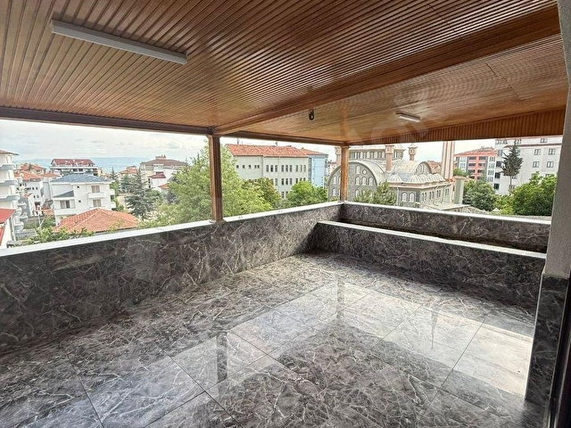 ÇALIŞKAN EMLAKTAN AZİZEHATUN CAMİİ KARŞISI KİRALIK 2+0 DAİRE - Görsel 11