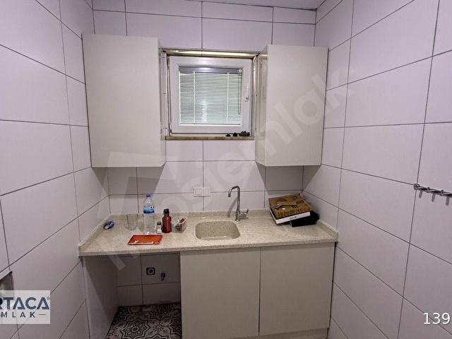 Mergenlide 500m2 Arsa İçinde Tek Katlı 3+1 Ev Satılıktır - Görsel 11