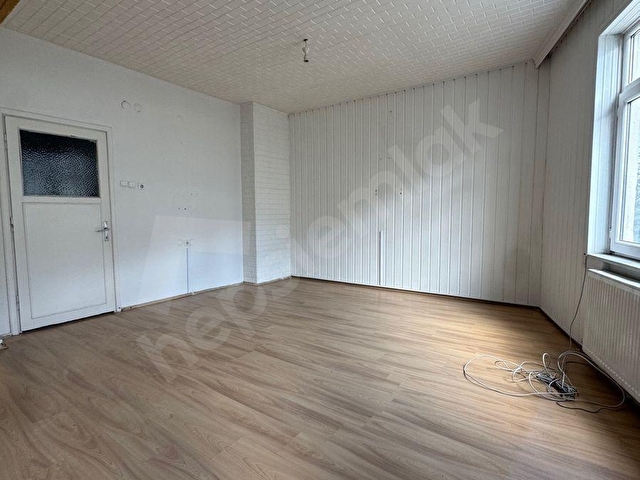 ŞEHİR MERKEZİNDE SATILIK 2+1 GENİŞ YAPILI DAİRE - Görsel 6