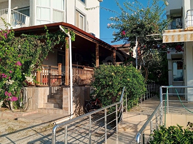 ARSUZ ŞİRİN NAR SİTESİNDE 2+1 GİRİŞKAT 220 M BAHÇELİ SATILIK DAİRE - Görsel 2