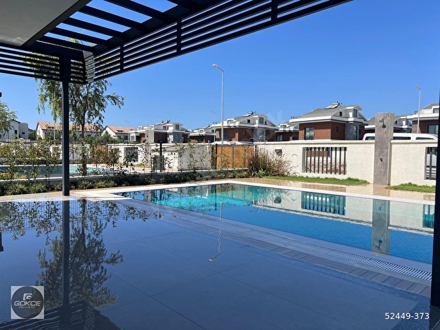 Akmaz Plajına 300m | Özel Havuzlu Sıfır Tripleks Villa | Fethiye - Görsel 4