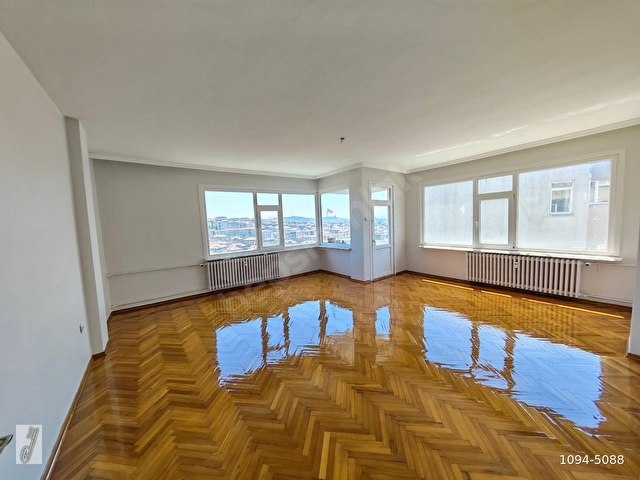 NİSBETİYEDE FERAH KÖŞE DAİRE 3+1 150 M2 KİRALIK DAİRE
