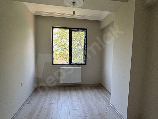 HAVVA GENÇ GAYRİMENKULDEN SİTEİÇİ SATILIK  ARAKAT 3+1 DAİRE - Görsel 14