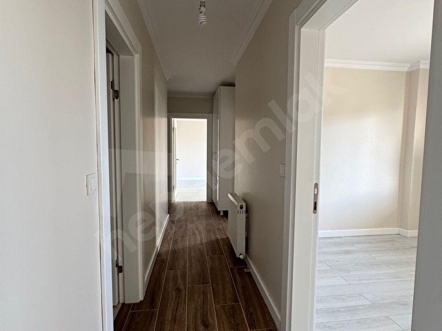 Alp Yalı Konaklarında Kiralık 2+1 Bahçe Katı Daire Alkaya Yürüyüş Yolu SAHİLDE - Görsel 14