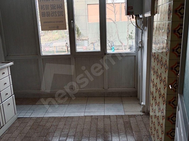 EMEK BAKANLIKLAR KARŞISI 1.KAT DAİREMİZ BÜRO VEYA DAİRE OLARAK KİRALIKTIR - Görsel 9