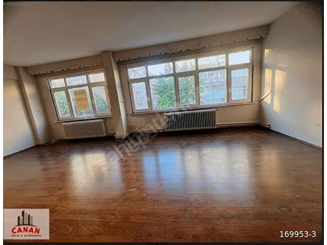 CANAN EMLAKTAN MÜKEMMEL KONUMDA ASANSÖRLÜ BİNADA 3+1 DAİRE - Görsel 4