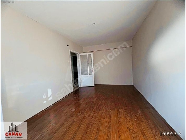 CANAN EMLAKTAN MÜKEMMEL KONUMDA ASANSÖRLÜ BİNADA 3+1 DAİRE - Görsel 18