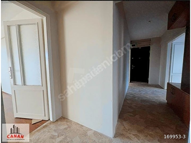 CANAN EMLAKTAN MÜKEMMEL KONUMDA ASANSÖRLÜ BİNADA 3+1 DAİRE - Görsel 30