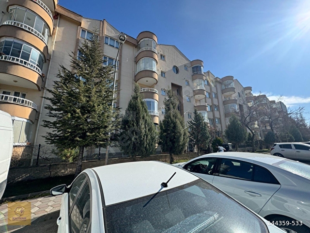 ELVANKENTte SİTE İÇERSİNDE SATILIK 3+1 ARA KAT DAİRE - Görsel 3