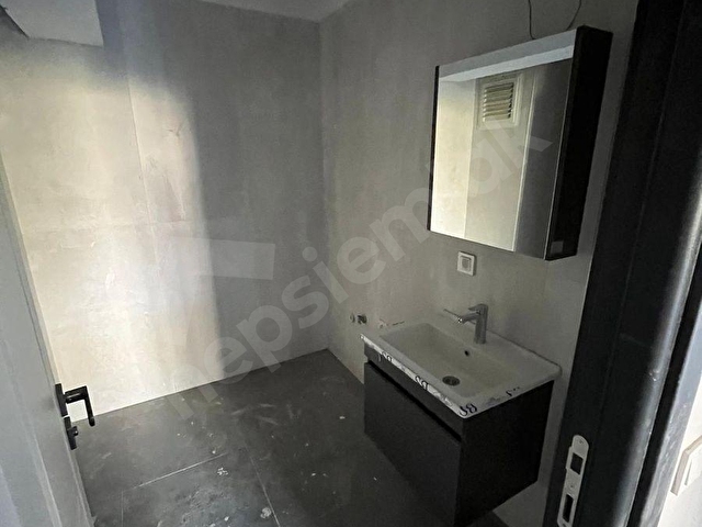 ERDEK TATLISU DA DENİZ MANZARALI 2+1 DAİRE - Görsel 4
