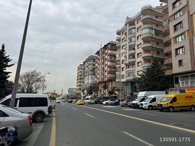 DİKMEN CADDESİNDE 4+1 SATILIK DAİRE - Görsel 3