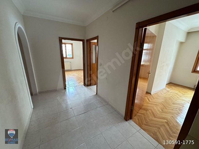 DİKMEN CADDESİNDE 4+1 SATILIK DAİRE - Görsel 13