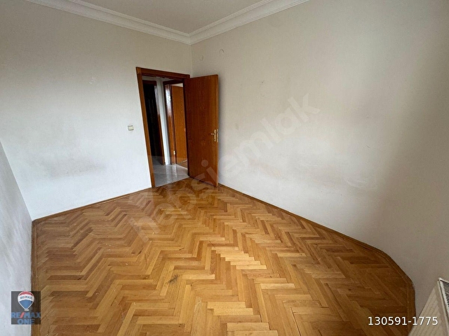 DİKMEN CADDESİNDE 4+1 SATILIK DAİRE - Görsel 22