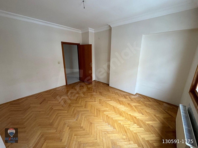 DİKMEN CADDESİNDE 4+1 SATILIK DAİRE - Görsel 15