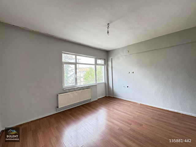 GÜZELTEPE DE MÜSTAKİL APARTMANDA SATILIK DAİRE - Görsel 11
