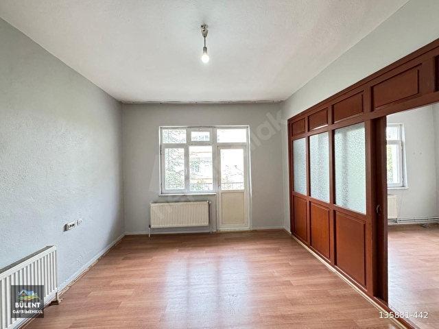 GÜZELTEPE DE MÜSTAKİL APARTMANDA SATILIK DAİRE - Görsel 12