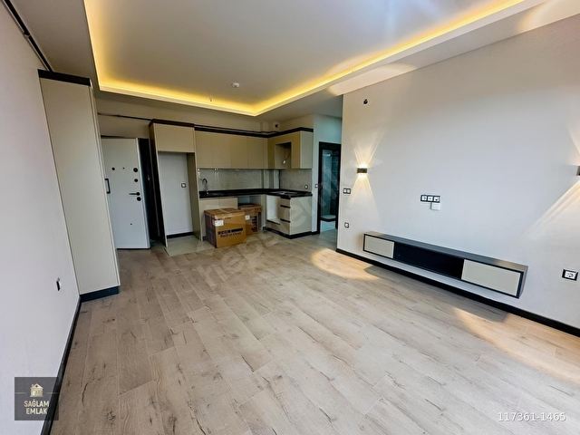 SAĞLAM EMLAKTAN ARAKAT GÜNEY CEPHELİ İSKAN 1+1 FULL YAPILI DAİRE - Görsel 3