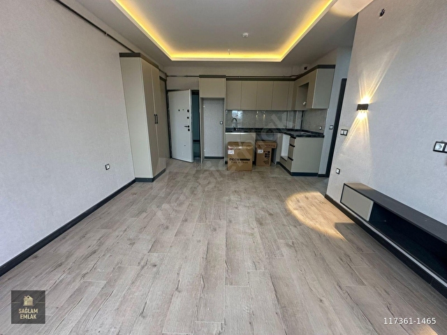SAĞLAM EMLAKTAN ARAKAT GÜNEY CEPHELİ İSKAN 1+1 FULL YAPILI DAİRE - Görsel 7