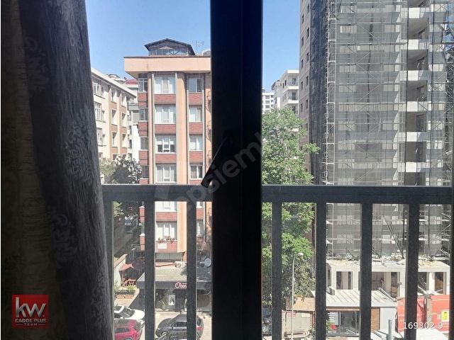 Bostancı 3+1 Balkonlu-Ayrı Mutfaklı-Otoparklı kiralık daire 74 m2 net kullanışlı 2 Yaş Bina - Görsel 29