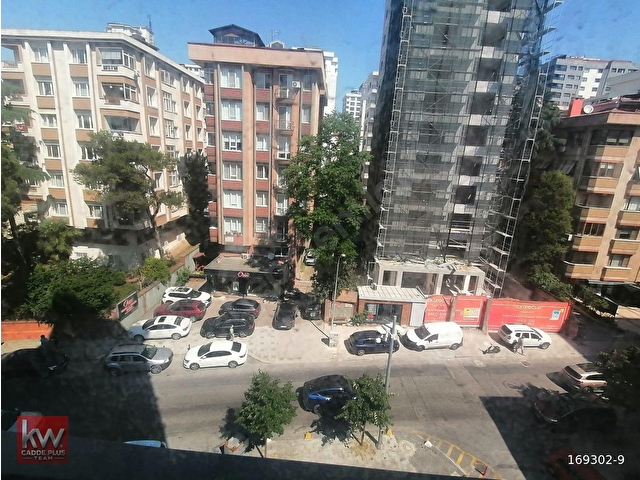 Bostancı 3+1 Balkonlu-Ayrı Mutfaklı-Otoparklı kiralık daire 74 m2 net kullanışlı 2 Yaş Bina - Görsel 10