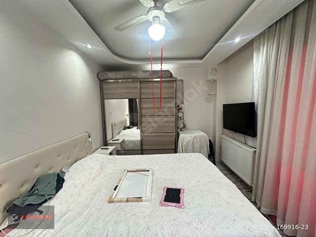 ÇÖZÜM EMLAKTAN MURADİYEDE ÖN CEPHE 2+1 ARA KAT SATILIK DAİRE - Görsel 13