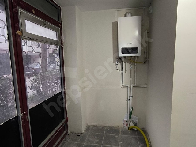 Ataşehir İçerenköyde Kiralık 75m2 Dükkan 7/24 Çalışmaya Uygun - Görsel 3