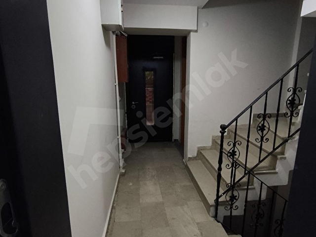 Ataşehir İçerenköyde Kiralık 75m2 Dükkan 7/24 Çalışmaya Uygun - Görsel 4