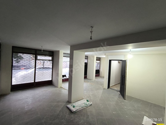 Ataşehir İçerenköyde Kiralık 75m2 Dükkan 7/24 Çalışmaya Uygun - Görsel 7