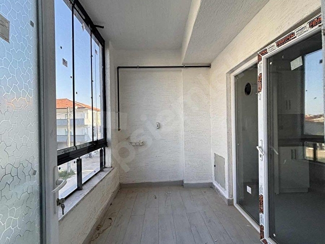 AKHİSAR MAHALLESİNDE FIRSAT 140 m2 GENİŞ DAİRE - Görsel 10