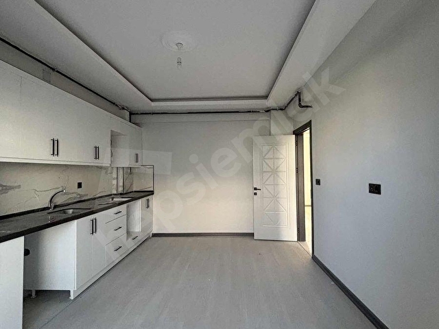 AKHİSAR MAHALLESİNDE FIRSAT 140 m2 GENİŞ DAİRE - Görsel 11