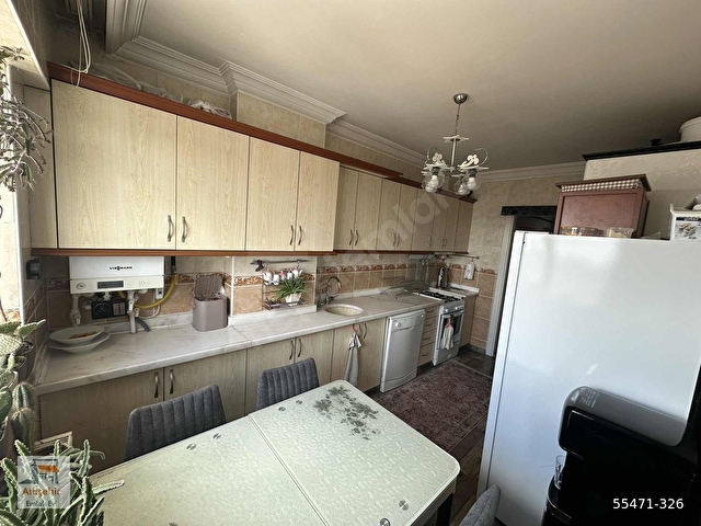ATAŞEHİRDEN MERKEZİ KONUMDA BAKIMLI ÖN CEPHE 3+1 FIRSAT DAİRE - Görsel 8