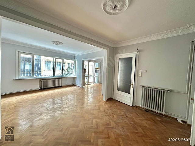 ŞİŞLİ MERKEZDE KOCAMANSUR SOKAKTA 3+1 KOMBİLİ KİRALIK DAİRE - Görsel 3
