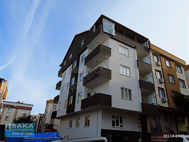 SAKA GAYRİMENKULDEN KONAKLARDA SATILIK BİNA