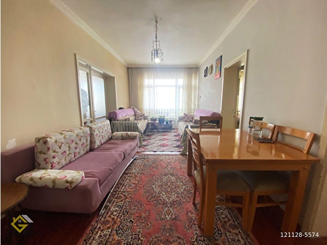 SEYRANBAĞLARI BAĞLAR CAD. ÜZERİNDE 3+1 KATTA SATILIK DAİRE !!! - Görsel 9