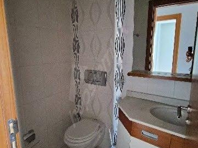 Küçükçekmece Atakent Güneşpark 1 Evlerinde Boş Satılık 4+1 196m2 Daire - Görsel 26
