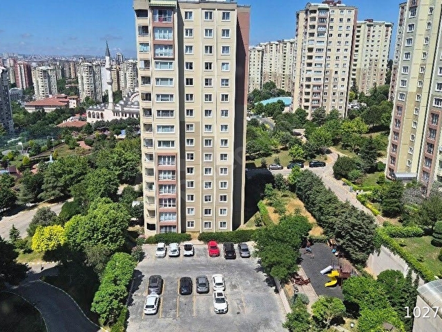 Küçükçekmece Atakent Güneşpark 1 Evlerinde Boş Satılık 4+1 196m2 Daire - Görsel 28