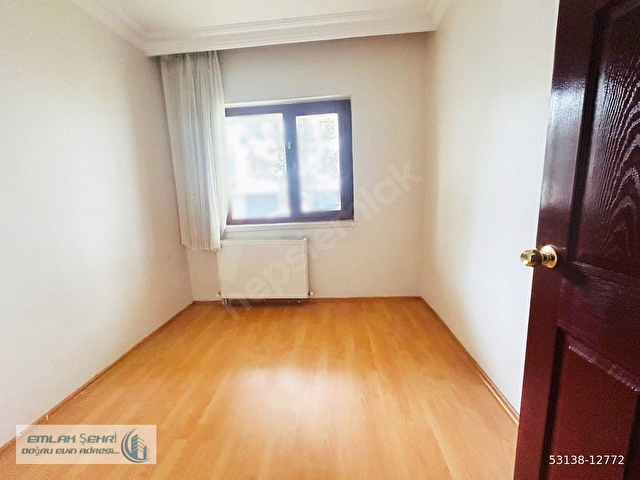 FAHRİ KORUTÜRK CADDE YAKINI 2+1 DAİRE - Görsel 4
