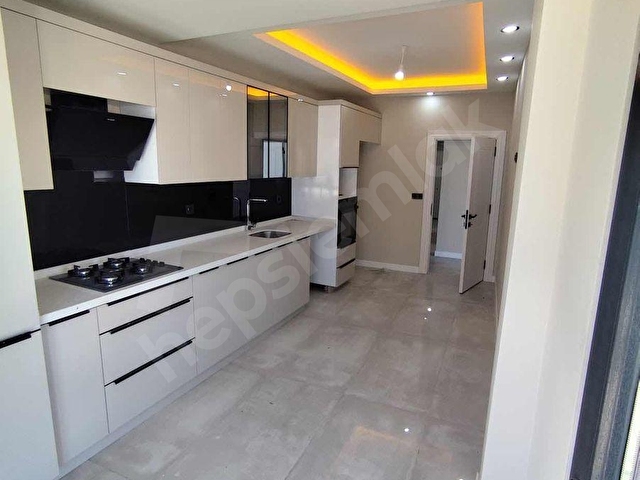 YENİ DEVLET HASTANESİNE KOMŞU 2+1 | 130m2 ULTRA LÜKS - Görsel 11